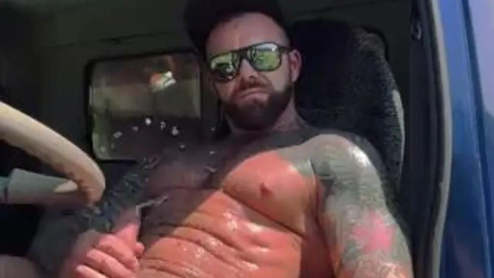 Muscle Men Piss and Cum Outdoors