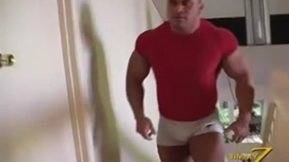MUSCLE WORSHIP !