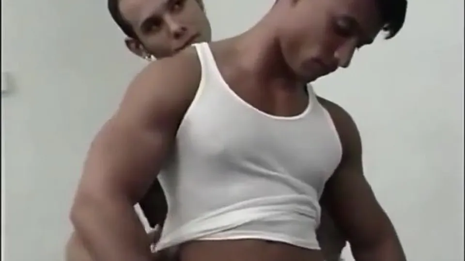 Muscle Worship - video 41 - ThisVid.com