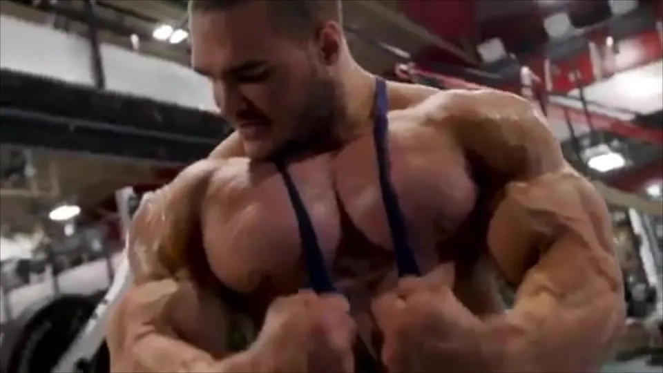 Musclemutant Nick Walker 2 - ThisVid.com