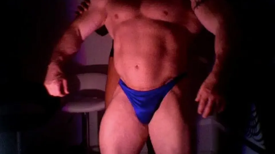 My Muscle Dad - ThisVid.com