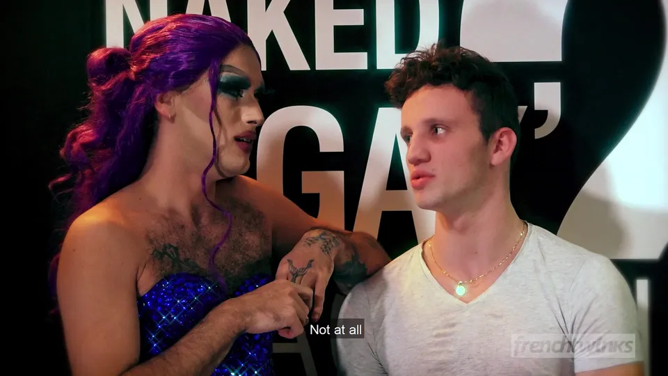 Naked GayTraction Robin