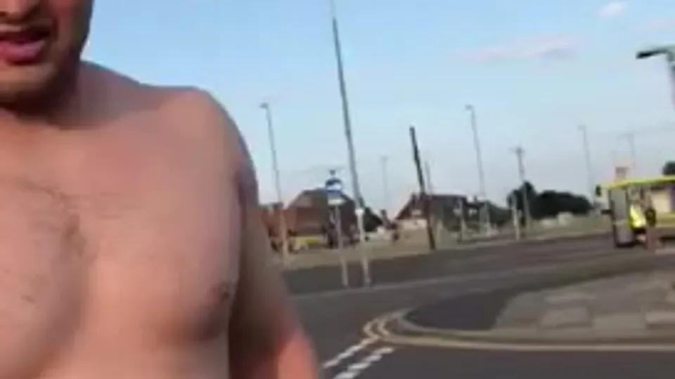 Naked in Liverpool - ThisVid.com