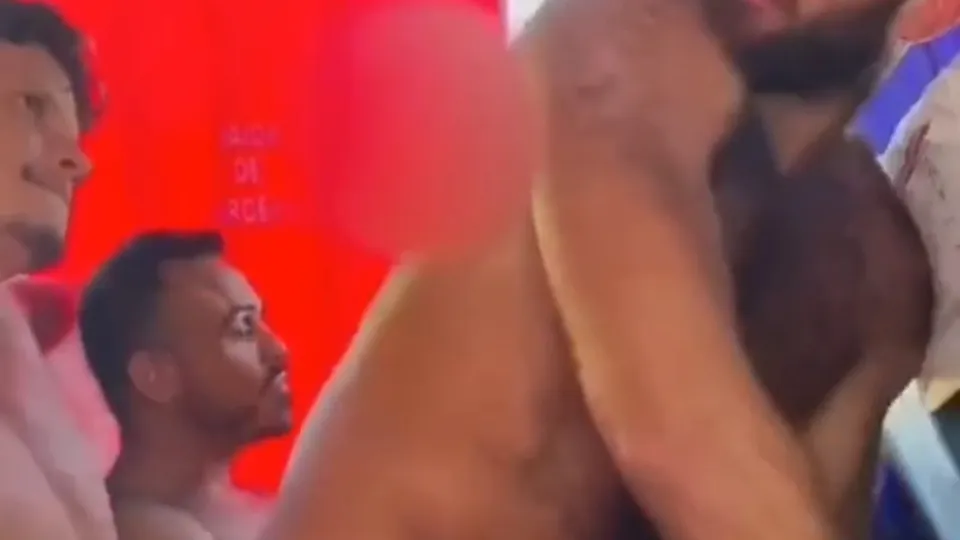 Naked Man Sits On Buddies Lap - ThisVid.com