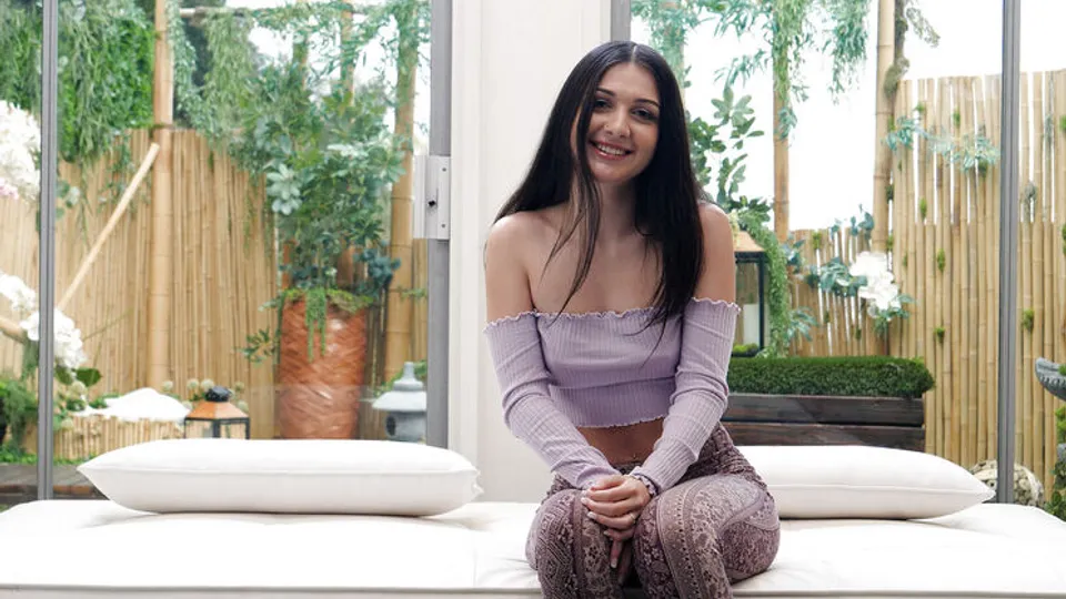 Net Girl - April - Aprils Audition 