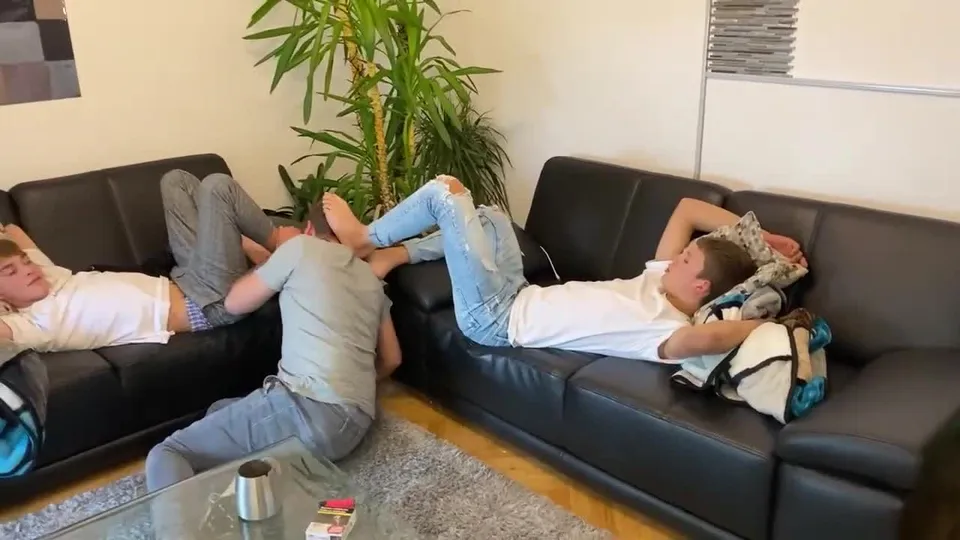 Badmasterboys Feet Fetish