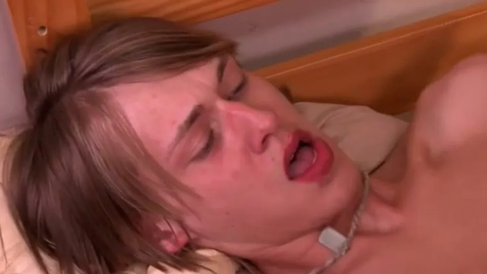 New Dorn Roommate Gets 69, BJ, & Fucked