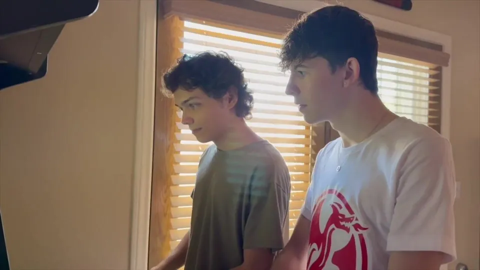 New twinks love gay porn tube