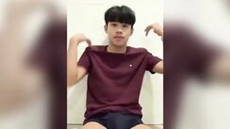 Nice Chinese cam porn boy