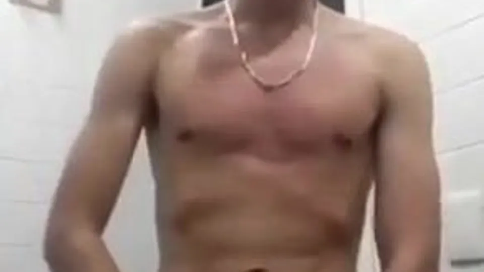 Latino Solo Wank & Cum