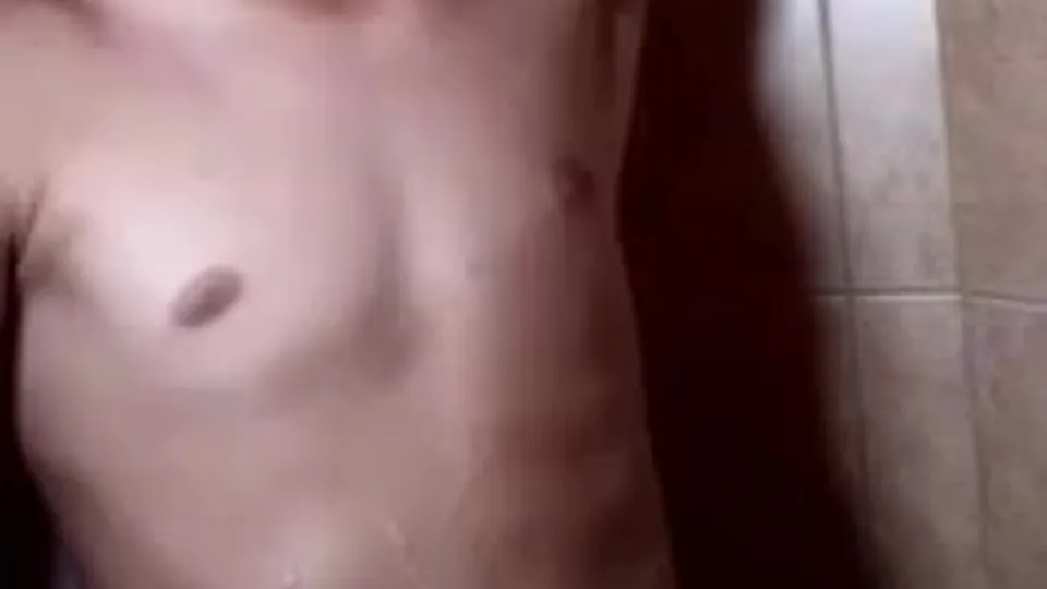 Twink Jerks Off