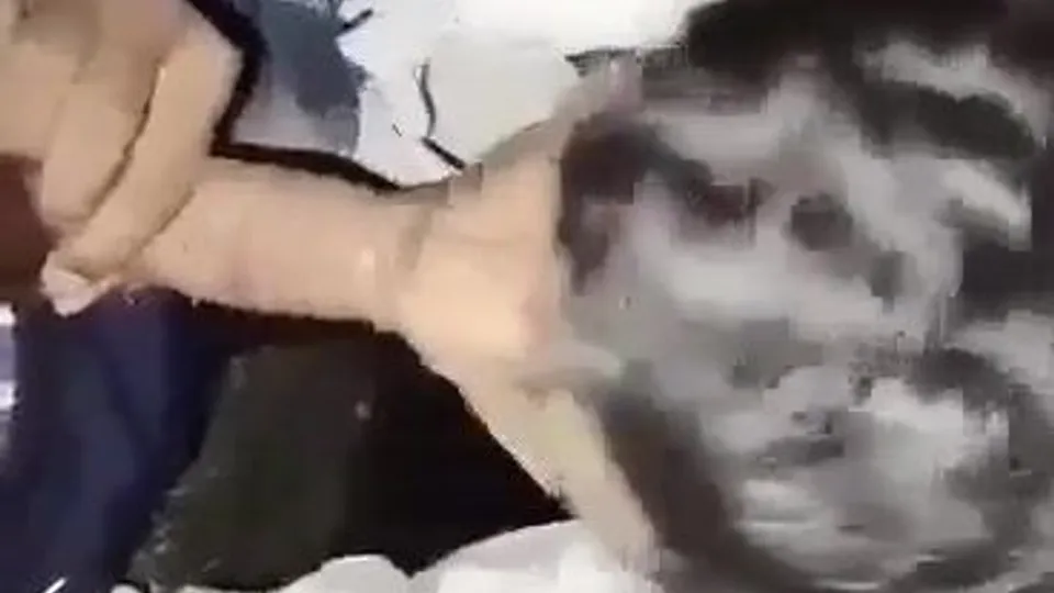 Night bareback with bangladeshi twink boyfriend - Gay Porn
