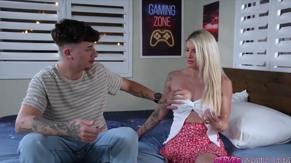 No pills needed stepson, let me make you hard!