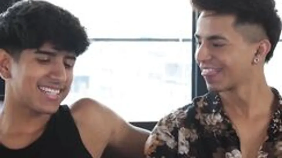 Noah fox and Angel santana first time flip flop