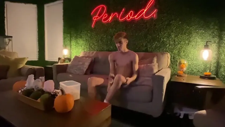 Nothing to watch on TV - ThisVid.com