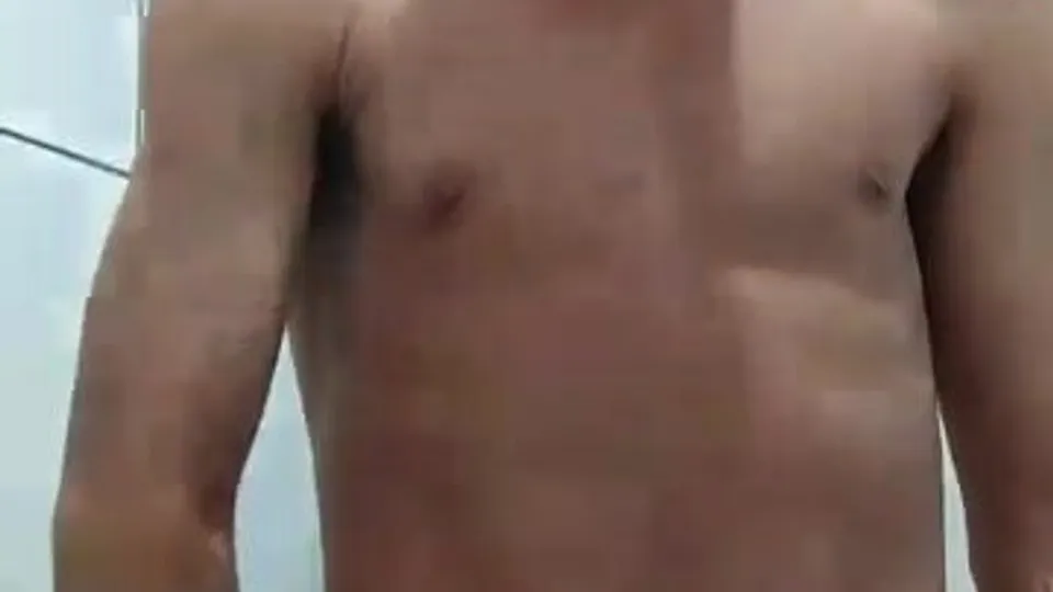 Novinho hétero enganado para fake - ThisVid.com