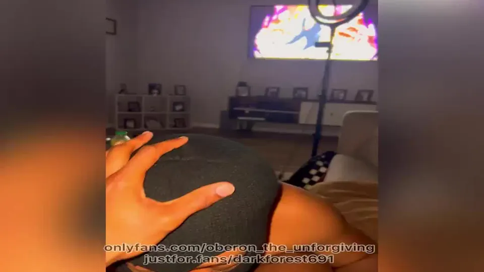 OberonTheUnforgiving (Oberon) Sexy Amazing Hot Strong Physique Muscular Black Top Fucks Bottoms (14).mp4