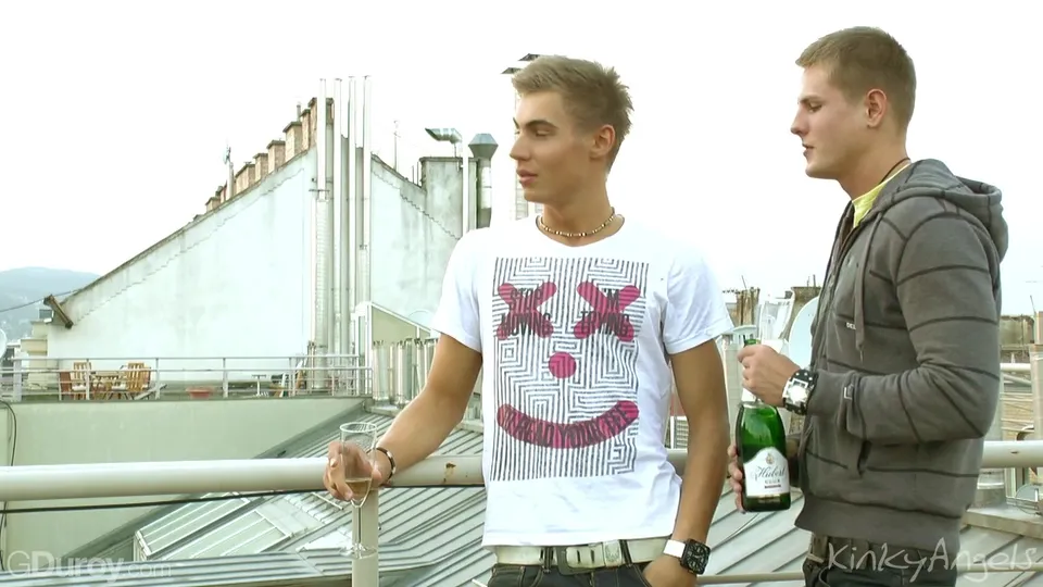 Torsten Ullman & Harris Hilton: Intimate Encounter