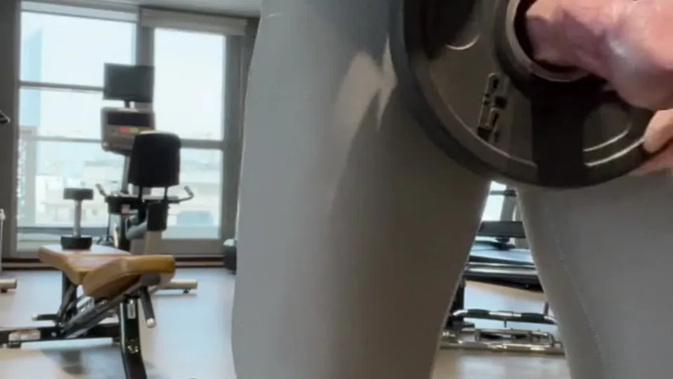 Gym Bulge Workout Fuck