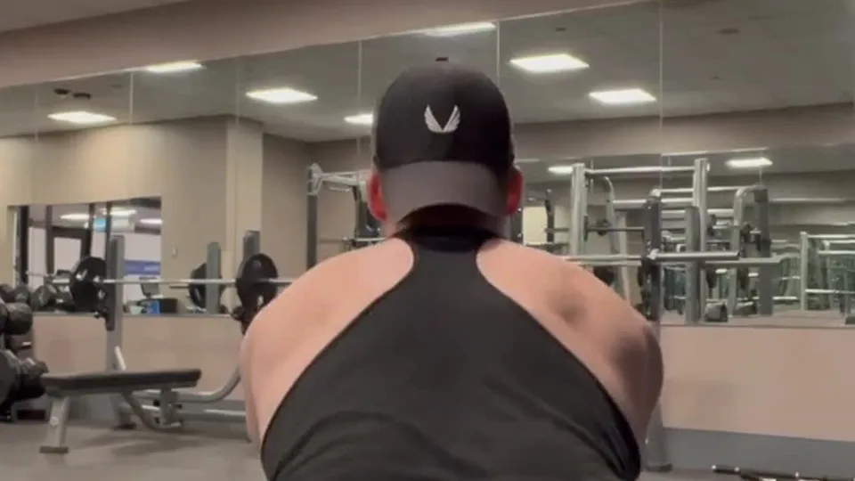Gym Bulge Workout Fuck