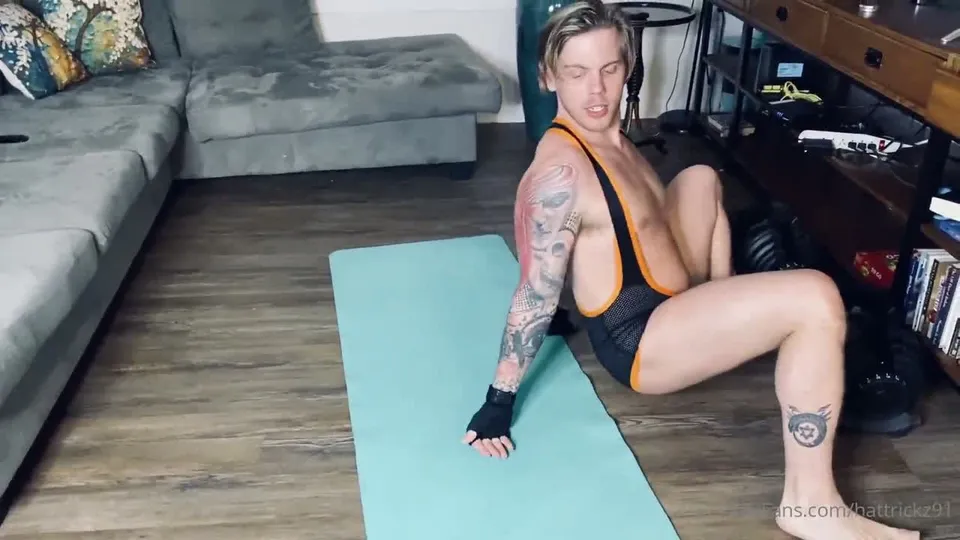 Trio intense avec Hattrickz91