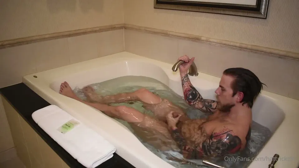 Intense Threesome with Hattrickz91