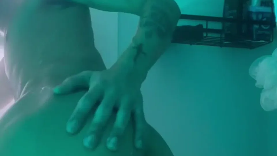 King's Intense Solo Session