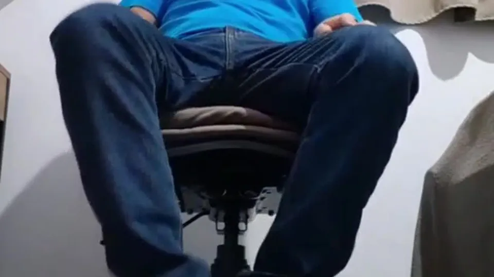 OF - paugrosso21cm - macho peludo dotado-130.mp4