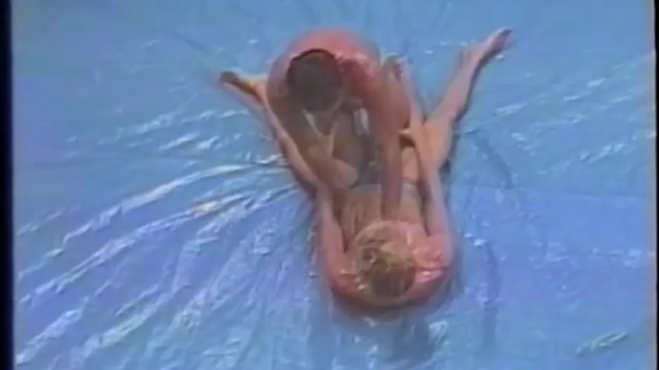 Oil wrestling. - ThisVid.com
