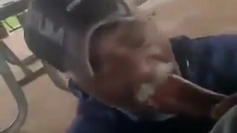 Old black man really knows how to suck dick - ThisVid.com