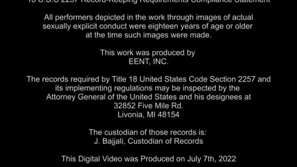 Oliver and His Roommate: Gay Room Service