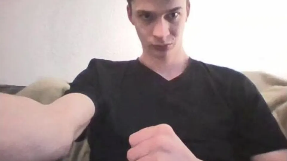 Omegle Baited Straight Guy Cums on Cam