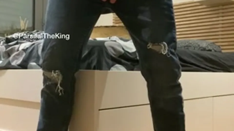 Only Fans - Sexy italian jerks off and drink his milk