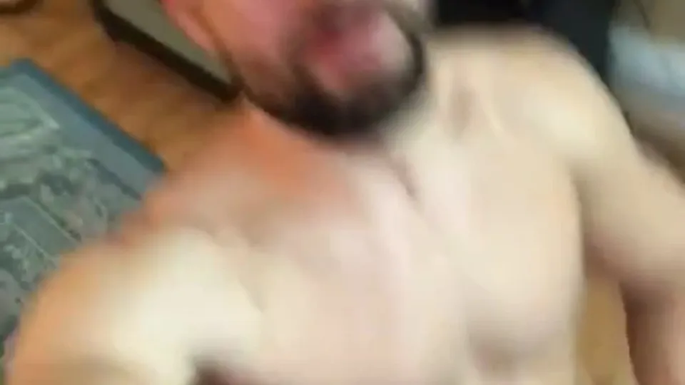 格林·巴罗斯自慰