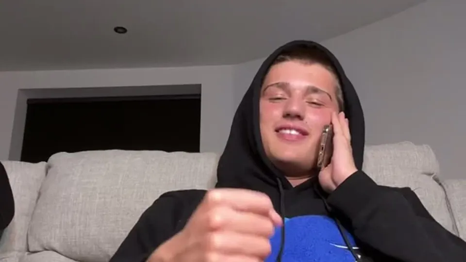 Jack Cameron's Intimate Solo Session