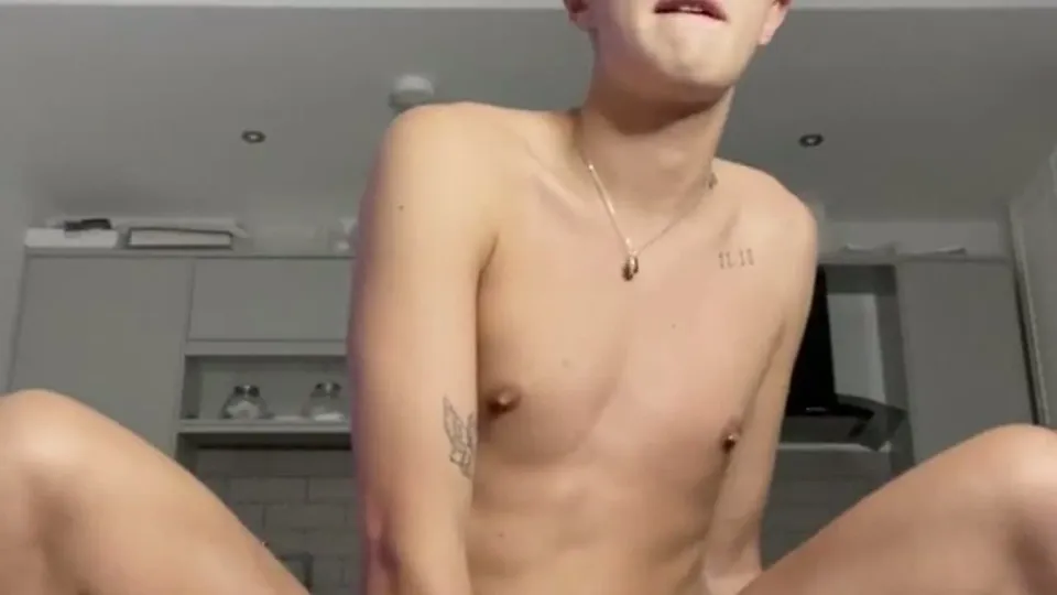 Sessão de Masturbação Íntima de Jack Cameron