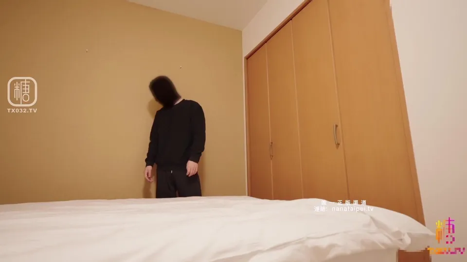 Blindfolded Dude Gets Pounded Raw