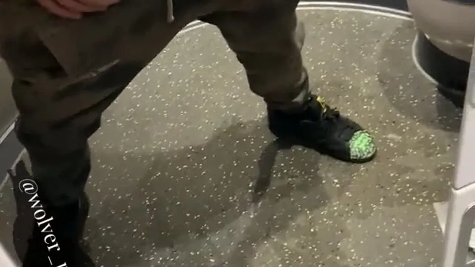 جلسة Masturbation حميمة لروس هندمارك