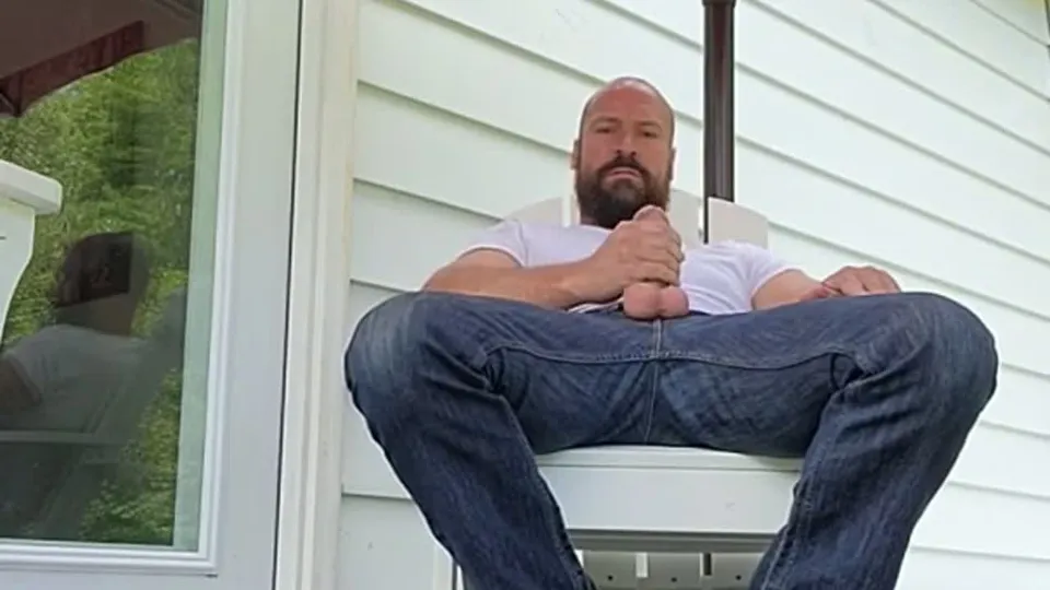 لقاء حميمي مع سيان لاوليس