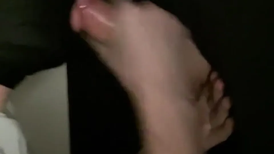 Uncut Foreskins: WiganHole in Action