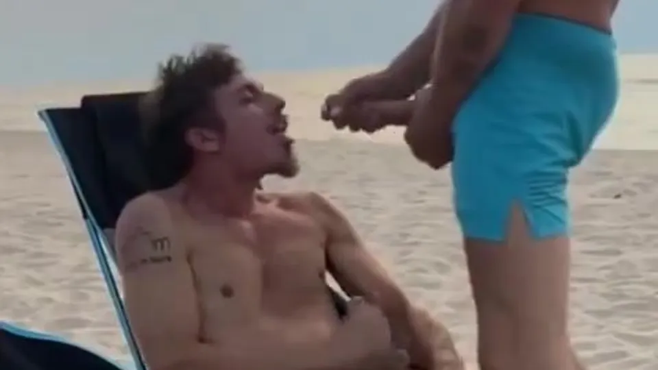 ... oral fun at the beach - ThisVid.com