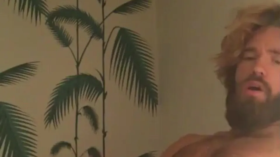 Hairy Bearded Otter Cum