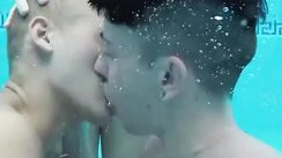 Poolside Bareback Threesome