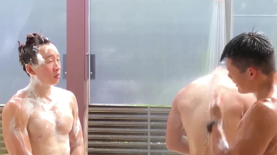 Outdoor group shower - ThisVid.com