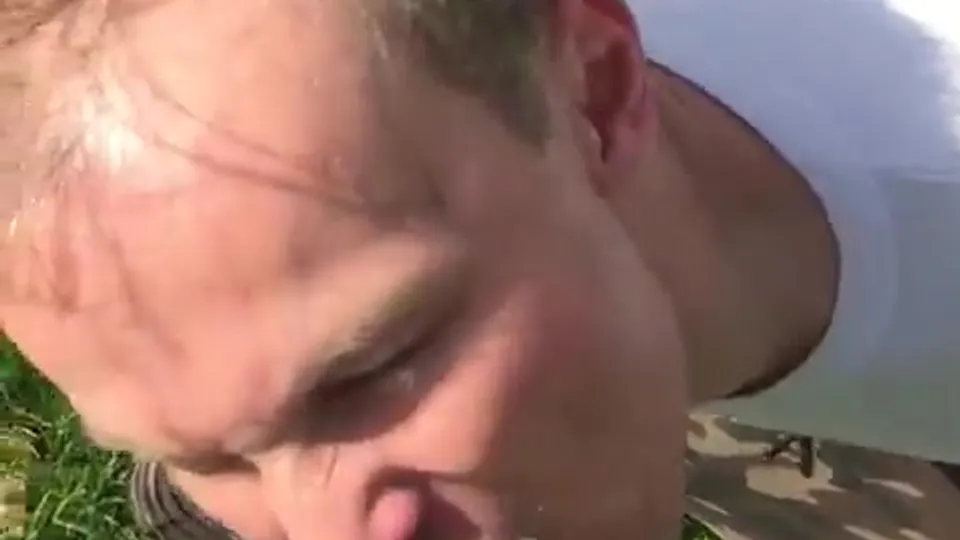 Outdoor piss drinking - ThisVid.com