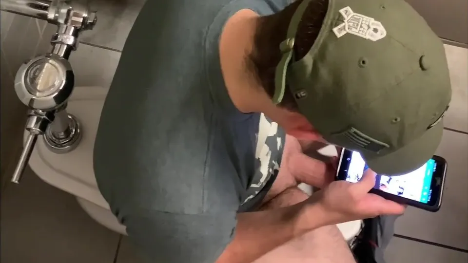 Overstall - video 4 - ThisVid.com