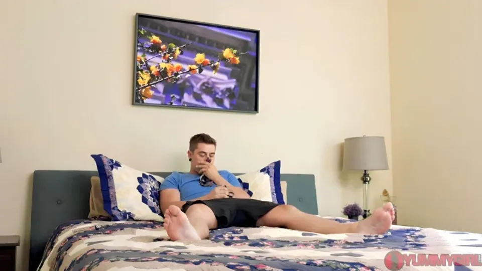 Austin Pierce & Sofie Marie: Panty Burglar Creampie