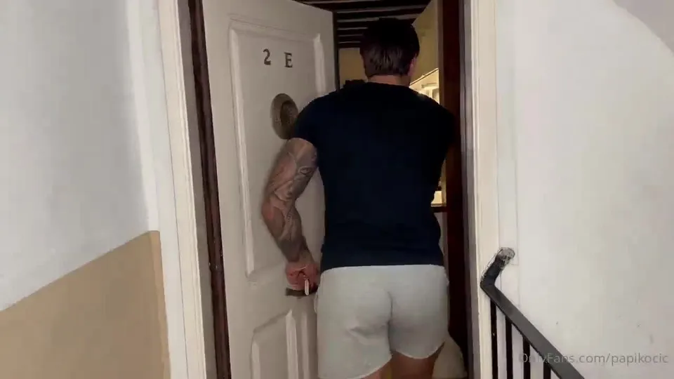 PAPI Manly Macho Daddy Super Straight Daddy DILF Horny Fuck And Handjob Videos (27).mp4