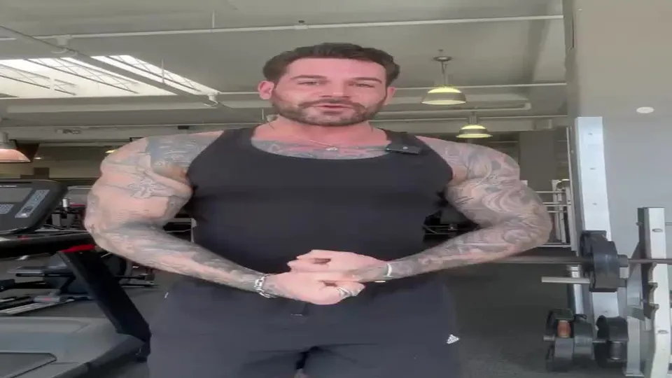 PAPI Manly Macho Daddy Super Straight Daddy DILF Horny Fuck And Handjob Videos (5).mp4