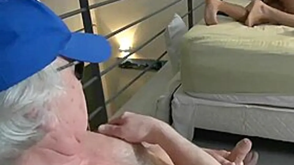 Papi se coge al nino de su amigo- Free Xxx Videos & Movies - againgay.com